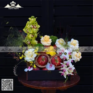Giỏ Trái Cây Hoa Vàng May Mắn